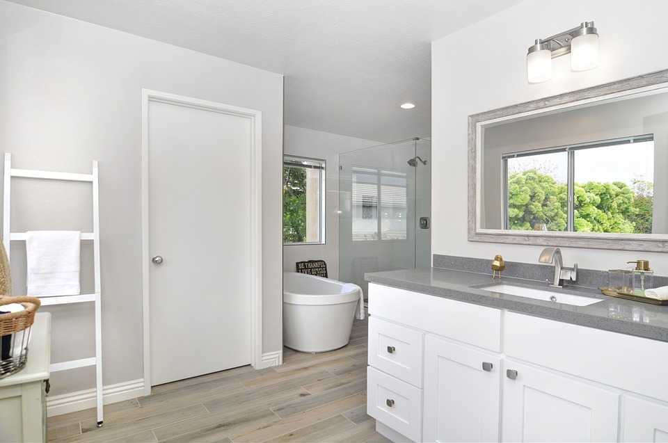 What Is The Average Cost To Remodel A Master Bathroom Solutionhow - Does Remodeling Master Bathroom Increase Home Value